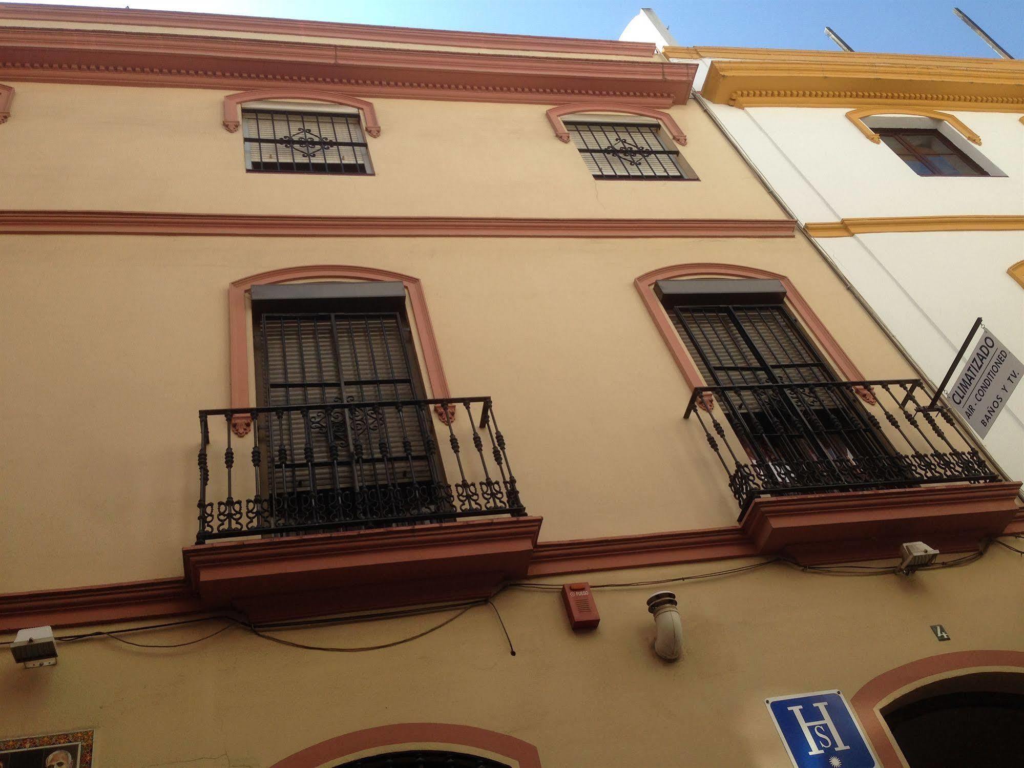 סביליה Hostal San Francisco מראה חיצוני תמונה
