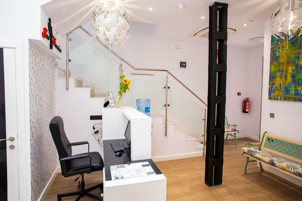 סביליה Hostal San Francisco מראה חיצוני תמונה